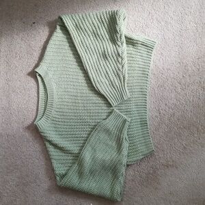 Cropped knit sweater